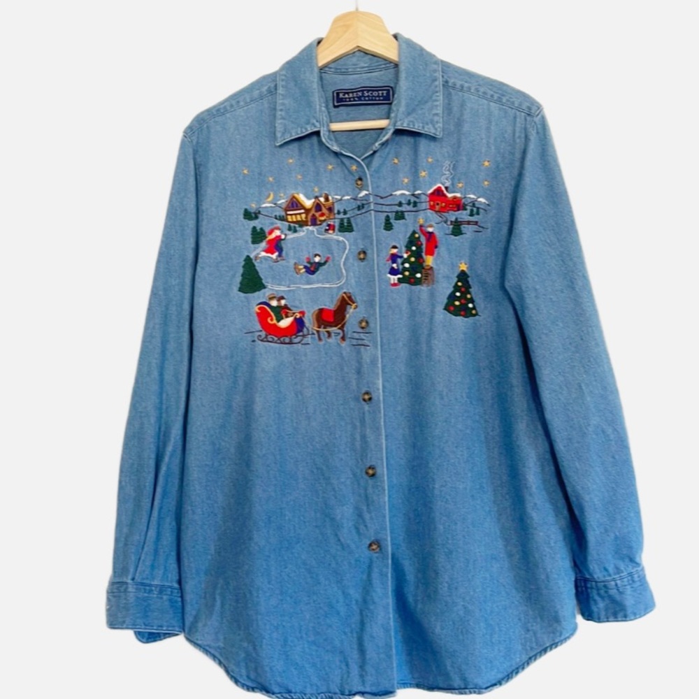 Vintage Karen Scott Christmas scene denim shirt M